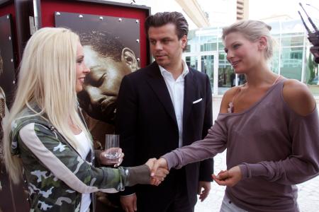 Cora Schumacher And Her Manager - Monaco 2006-05-26