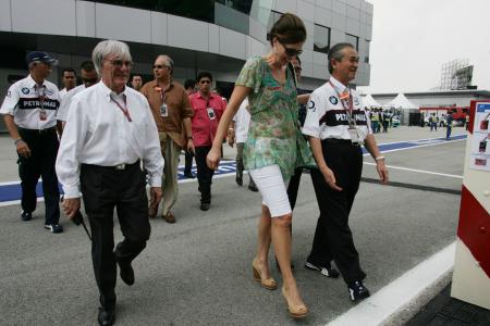 Ecclestone Bernie With Wife Slavica And Malaysian Prime Minister At Sepang