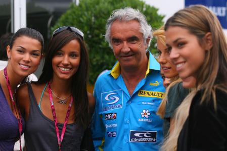 Flavio Briatore With Formula Una Girls Budapest 2006-08-05