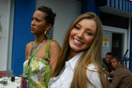 Girls In The Paddock Sao Paulo 2006-10-21