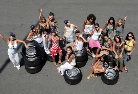 Girls In The Paddock With Tires Magny Cours 2006-07-14