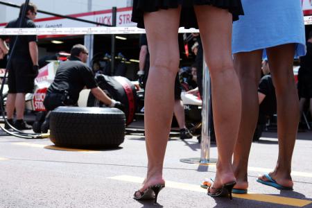 Girls In The Pit Lane - Monaco 2006-05-26