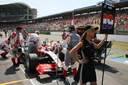 Grid Girl Christijan Albers Midland Mf1 Hockenheim 2006-07-30