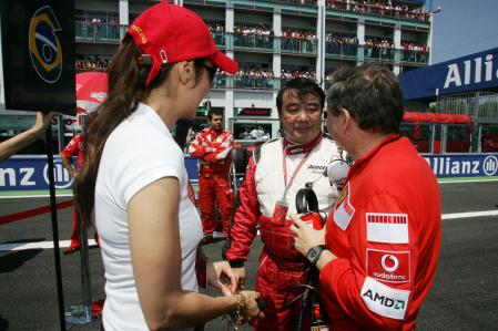 Michelle Yeoh With Jean Todt Magny Cours 2006-07-16