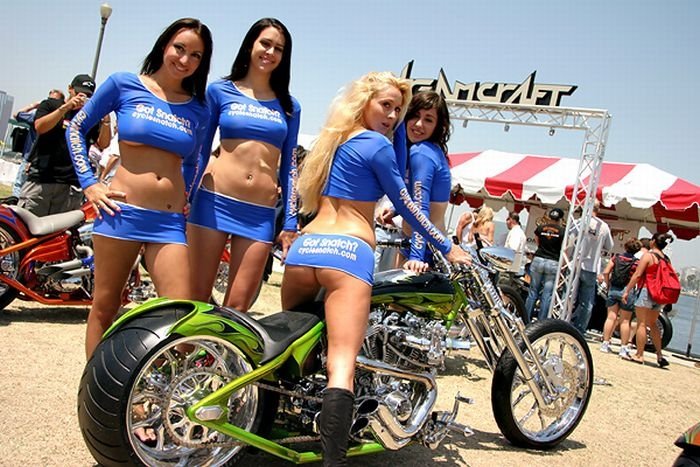 cycle snatch moto team girls