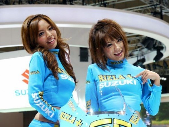 Auto motor show girls, Japan