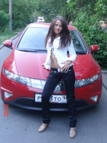 girl with a car