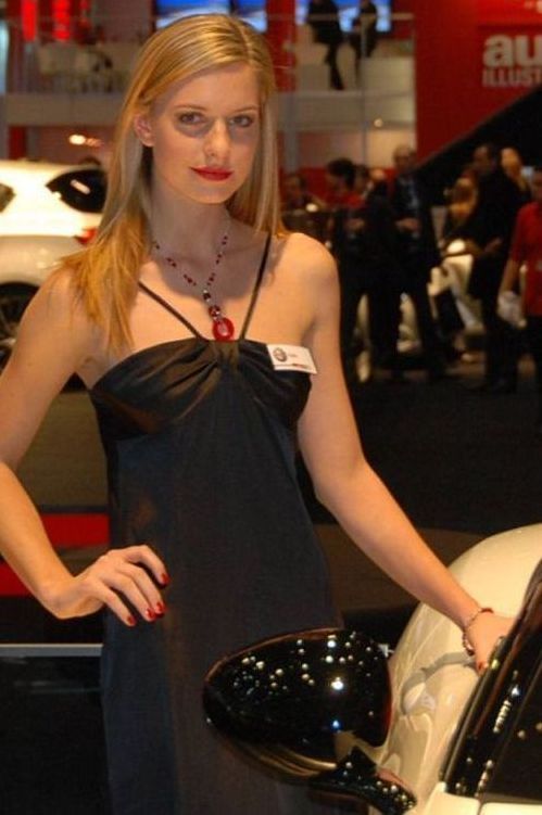 Girls from 2010 International Geneva Motor Show