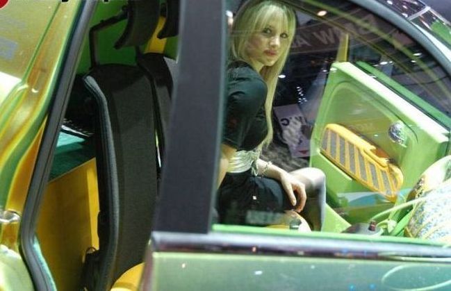 Girls from 2010 International Geneva Motor Show