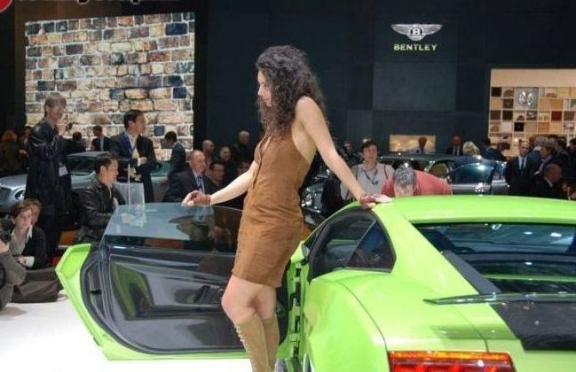 Girls from 2010 International Geneva Motor Show