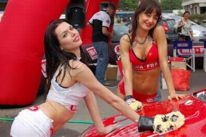 car wash girls