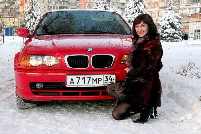 girl with a car
