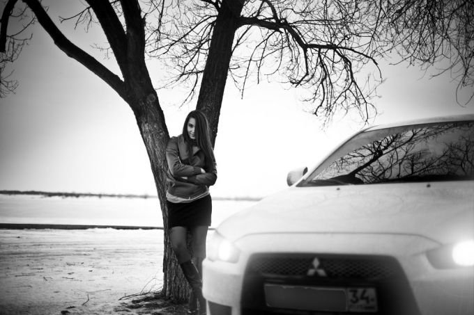 girl with a car