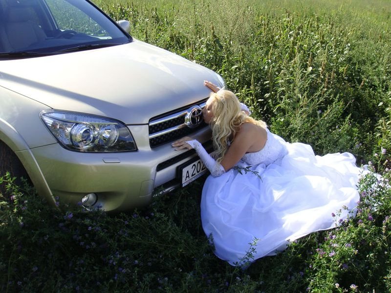 girl with a car