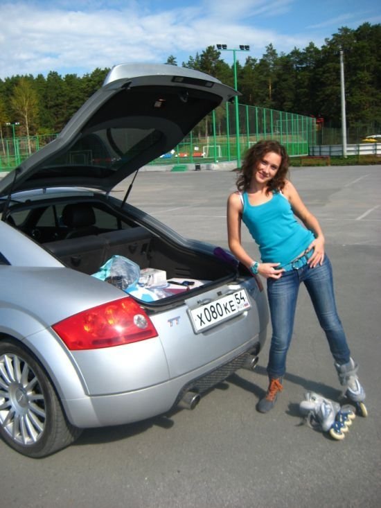 girl with a car