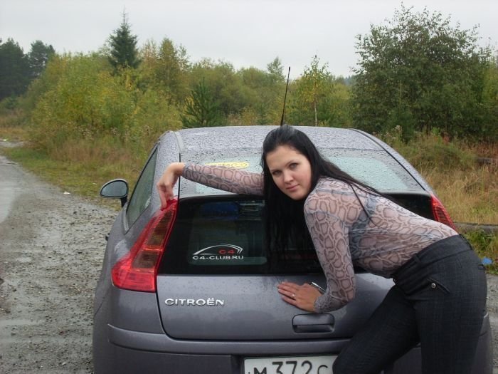 girl with a car