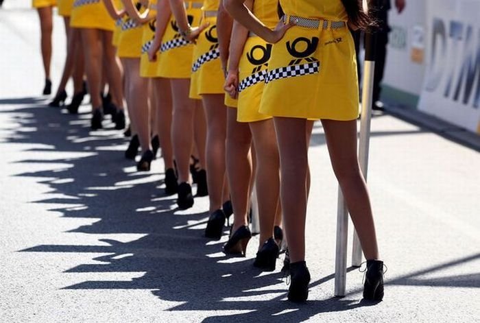 f1 grid girls