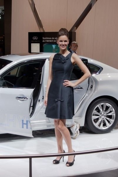 Girls from 2010 Paris Motor Show