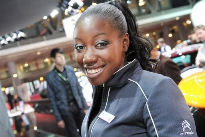 Girls from 2010 Paris Motor Show