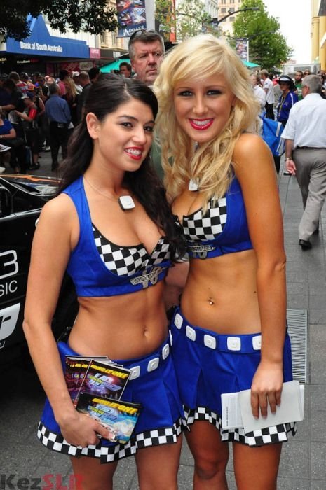 f1 grid girls