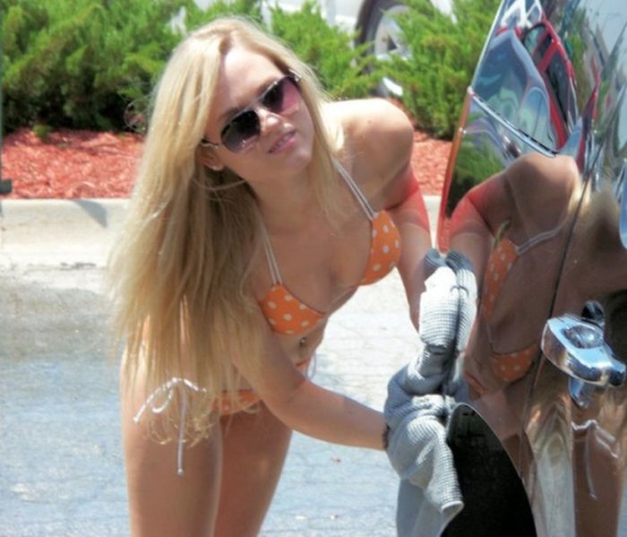 car wash girls