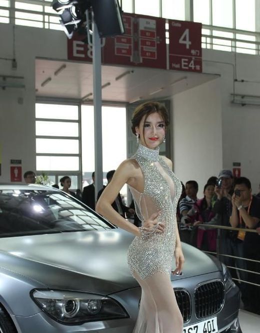 auto motor show girl