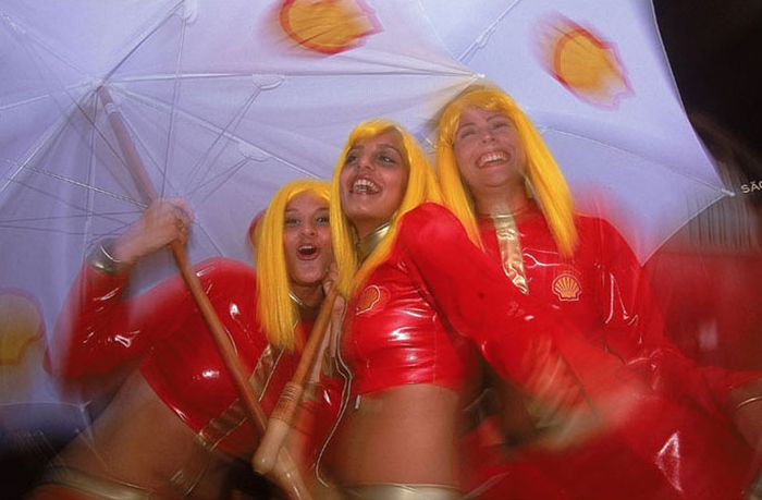 f1 grid girls