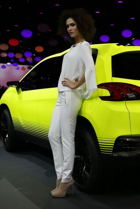 Girls from 2012 Paris Motor Show