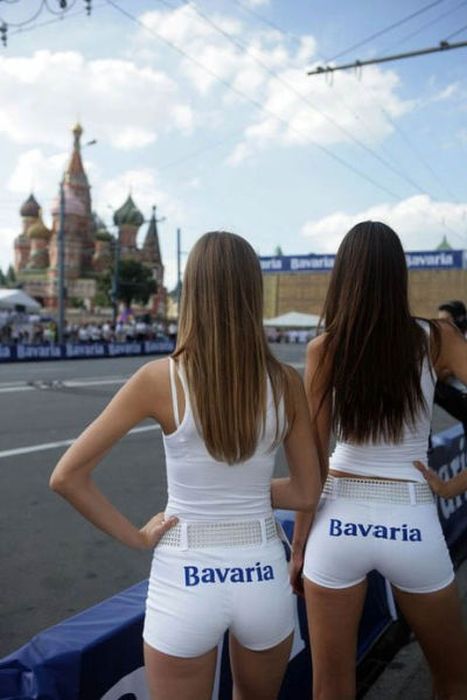 f1 grid girls