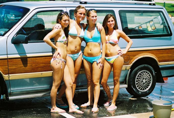 car wash girls