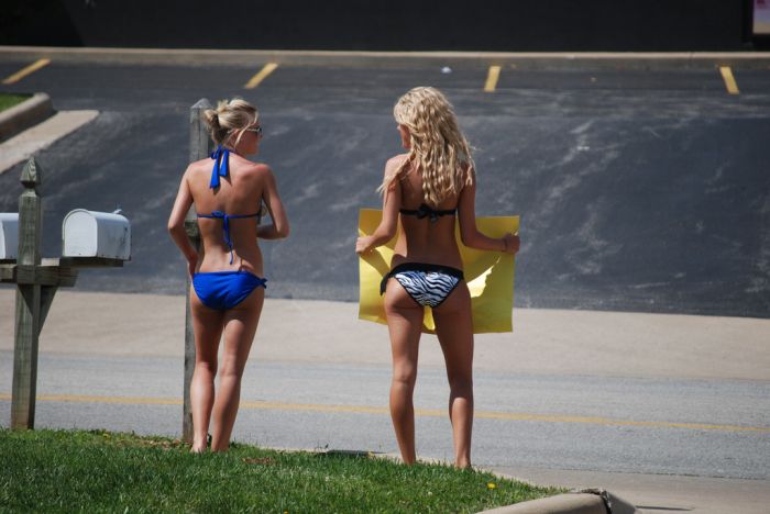 car wash girls