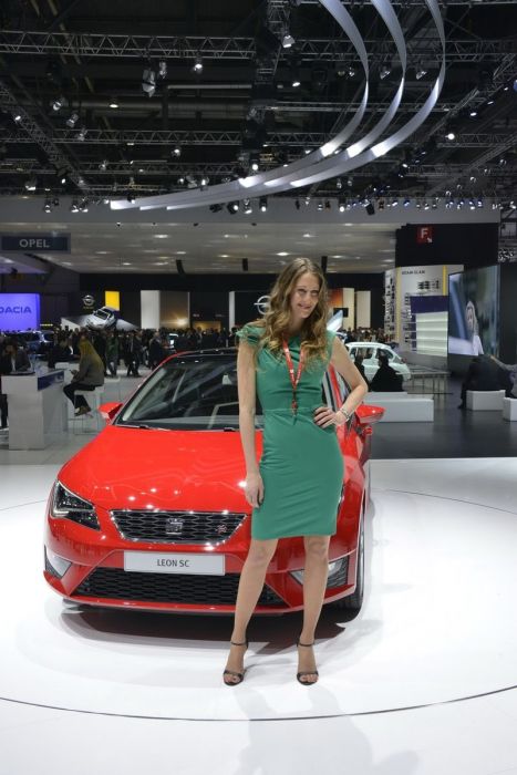 Girls from 2013 International Geneva Motor Show