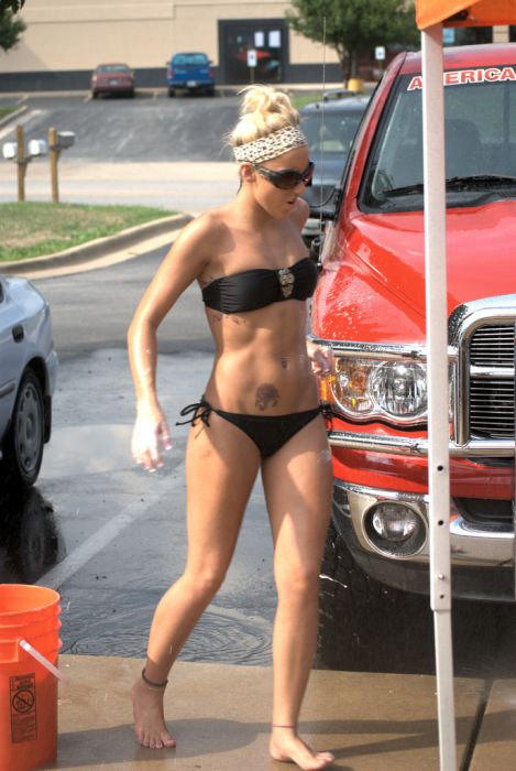 car wash girls