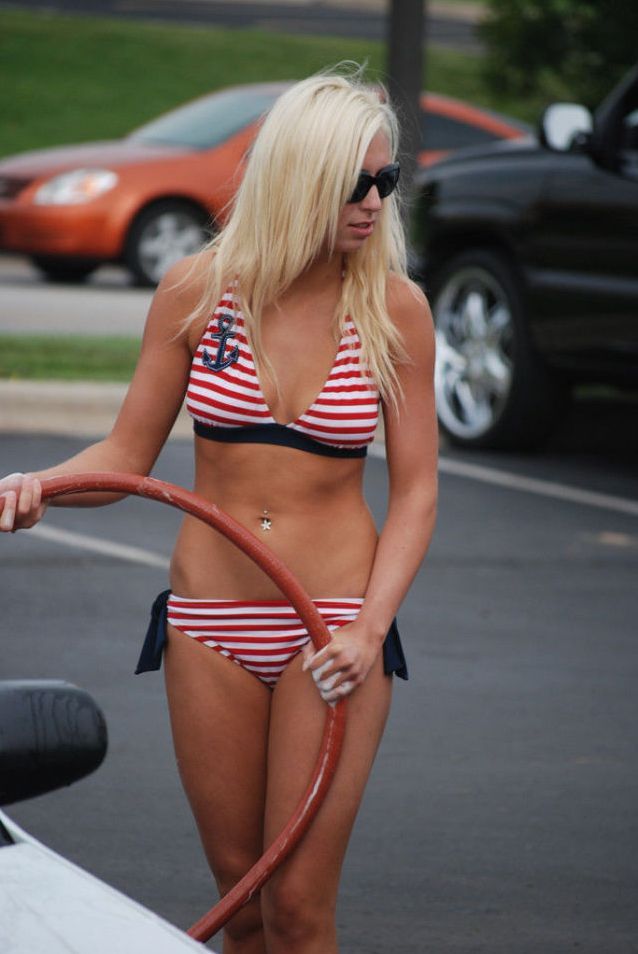 car wash girls