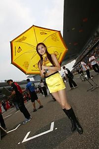 Motorsport models: Dunlop girl, Chinese 125GP Race 2007