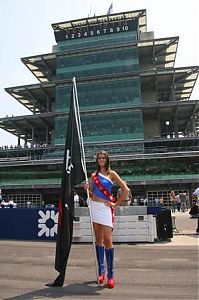 Motorsport models: Usa Gp Grid Girl With Flag Indianapolis 2006-07-02