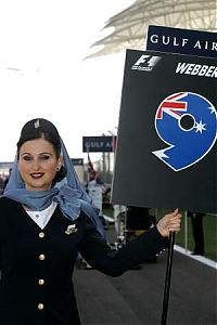 Motorsport models: Webber Gulf Air Grid Girl At Bahrain