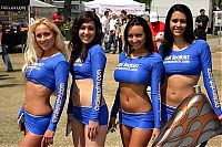 Motorsport models: cycle snatch moto team girls