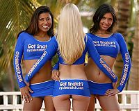 Motorsport models: cycle snatch moto team girls