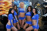 Motorsport models: cycle snatch moto team girls