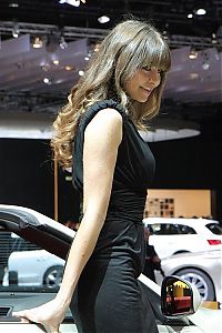 Motorsport models: Girls from 2010 International Geneva Motor Show