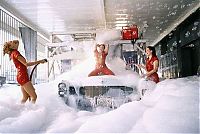 Motorsport models: car wash girls