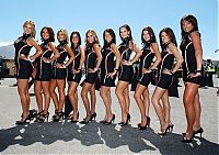 Motorsport models: f1 grid girls