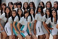 Motorsport models: f1 grid girls