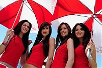 Motorsport models: f1 grid girls