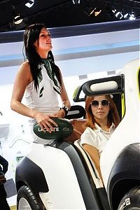 Motorsport models: Girls from 2010 Paris Motor Show