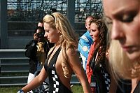 Motorsport models: f1 grid girls