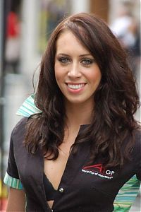 Motorsport models: f1 grid girls