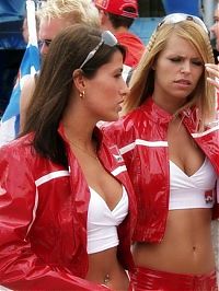 Motorsport models: f1 grid girls