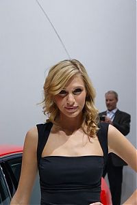 Motorsport models: Girls from North American International Auto Show 2012